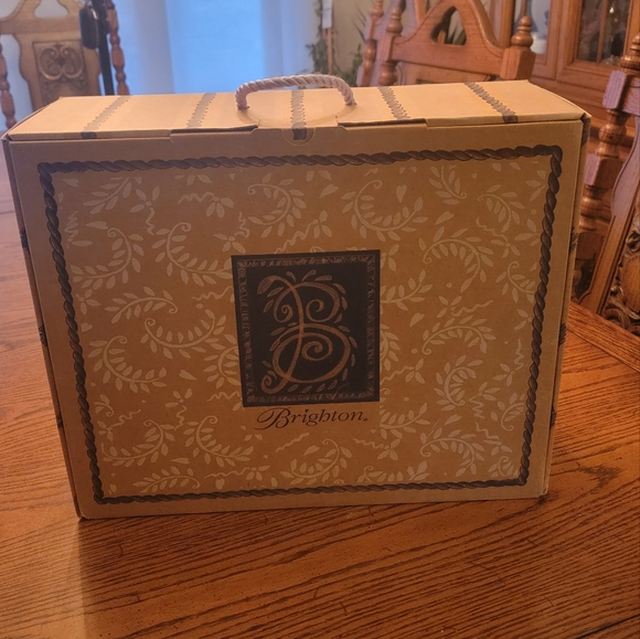 Brighton Corniche Tote - Picture 13 of 14